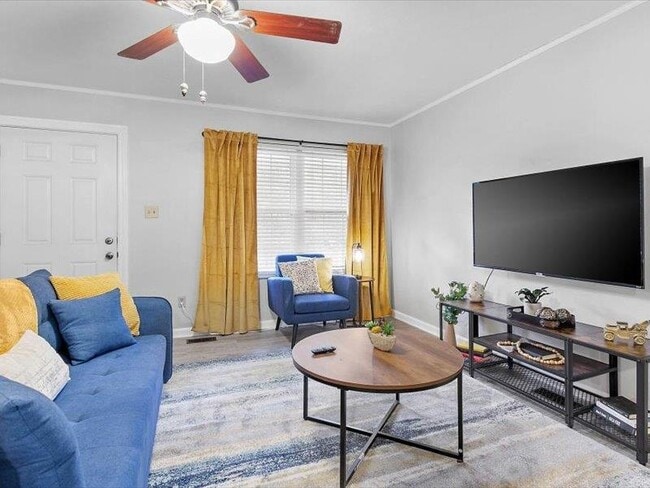 Building Photo - 1835 Portland Ave