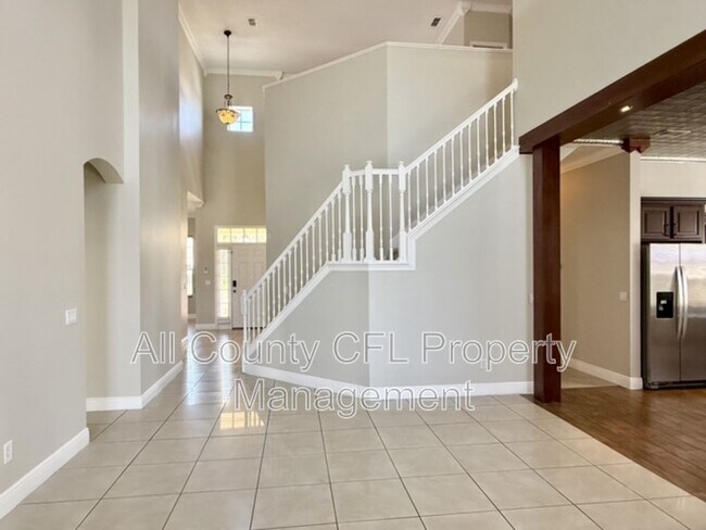 Building Photo - 2300 The Oaks Blvd