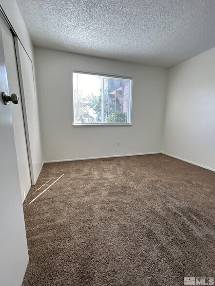 Building Photo - 2904 Tierra Verde W