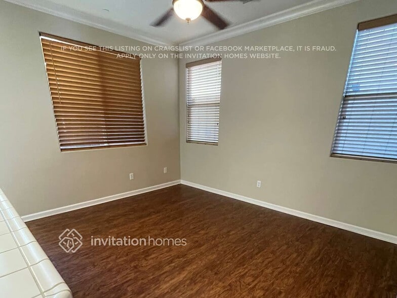 Building Photo - 8861 Brecon Way