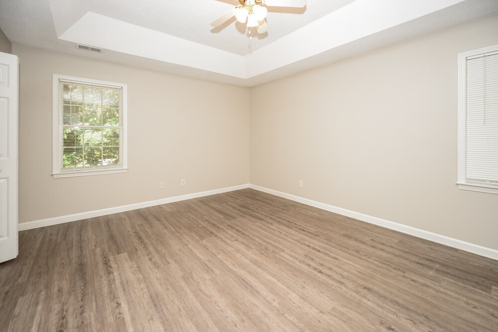 Building Photo - 6398 Grafton Ct
