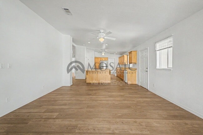 Building Photo - 1625 S 74th St