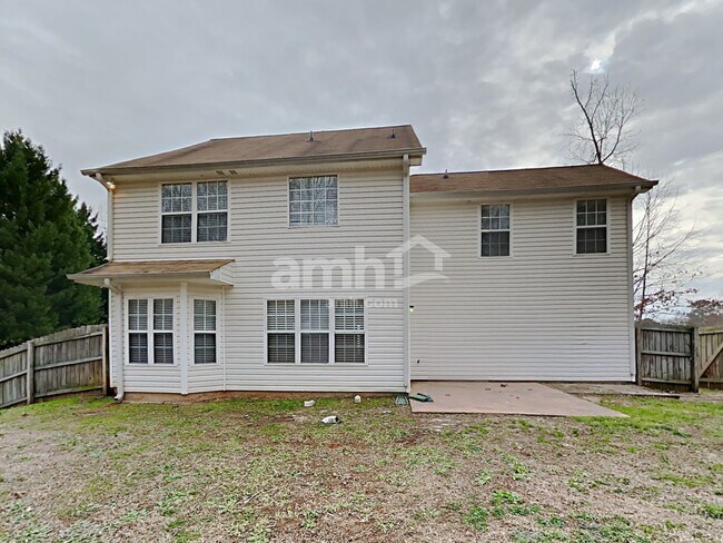 Building Photo - 209 Signet Ct