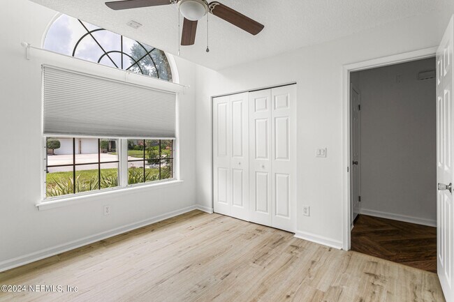 Building Photo - 8621 Goodbys Trace Dr