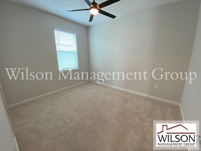 Building Photo - 3009 Green Park Drive