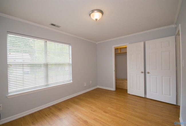 Building Photo - 277 Postwood Ct