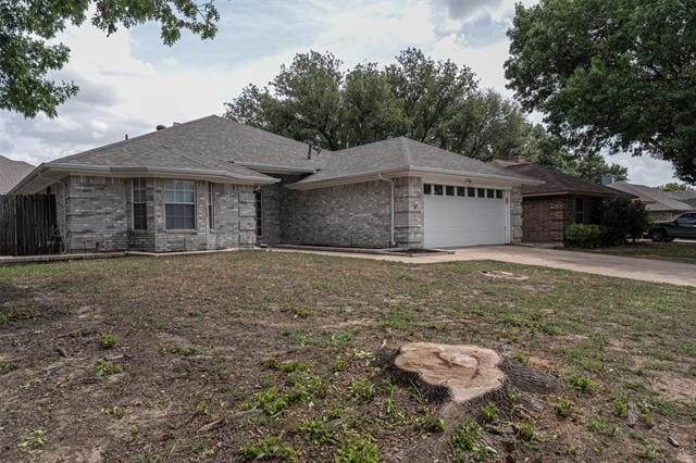 Building Photo - 733 Windridge Ln