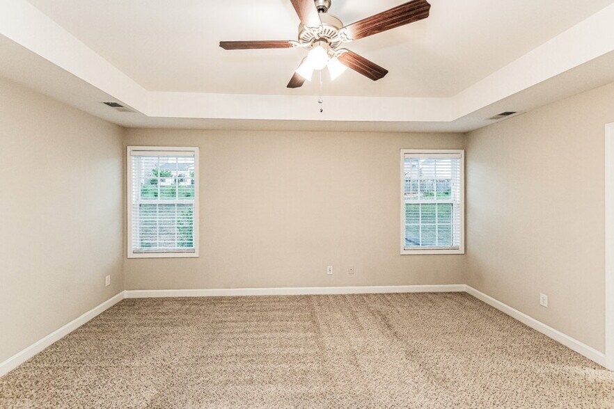 Building Photo - 252 Lanier Pl