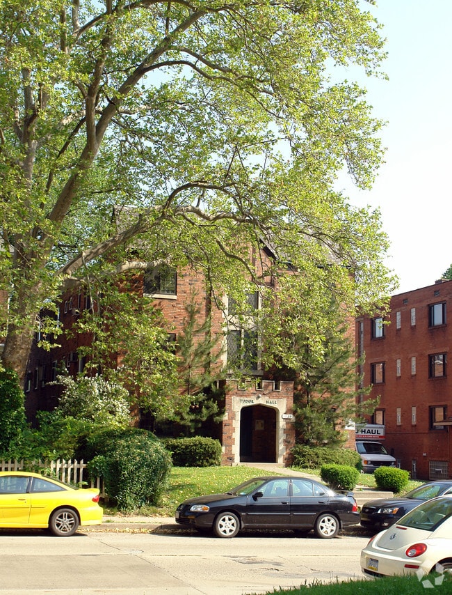 Building Photo - TUDOR HALL
