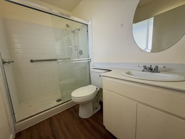 Building Photo - Charming North Salinas 3BR/2BA with Privat...