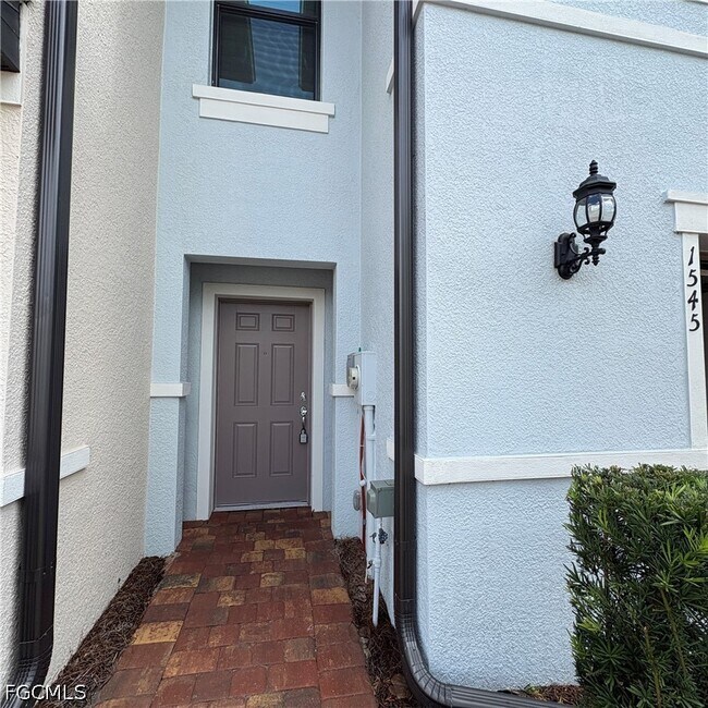 Building Photo - 1545 Lake Jessup Cir