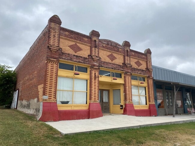 Building Photo - 202 N Commerce Street