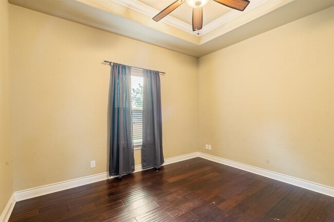 Building Photo - 302 Ceniza Ridge Dr