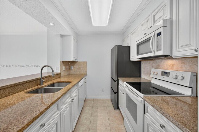 Building Photo - 259 Cypress Point Dr