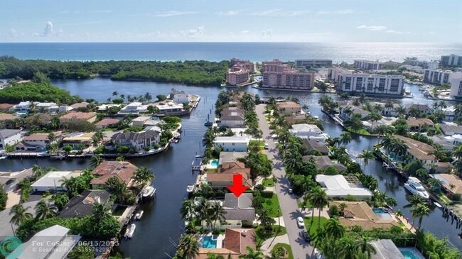 Building Photo - 681 Marine Dr