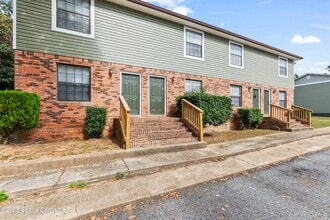 Building Photo - 4440 Dorothy Dr