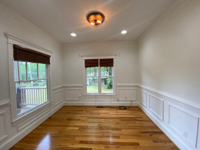 Building Photo - 3364 Harrison Rd