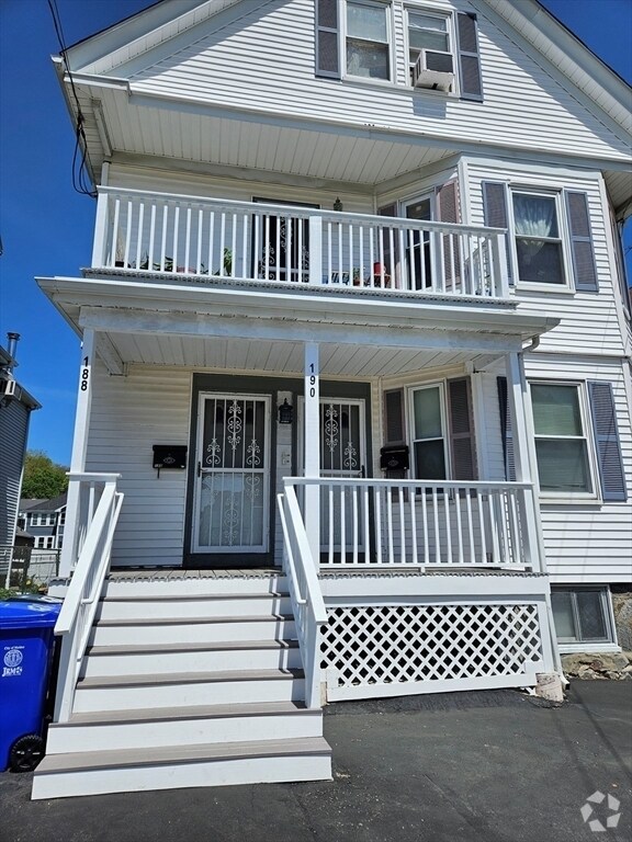 Building Photo - 190 Sylvan St