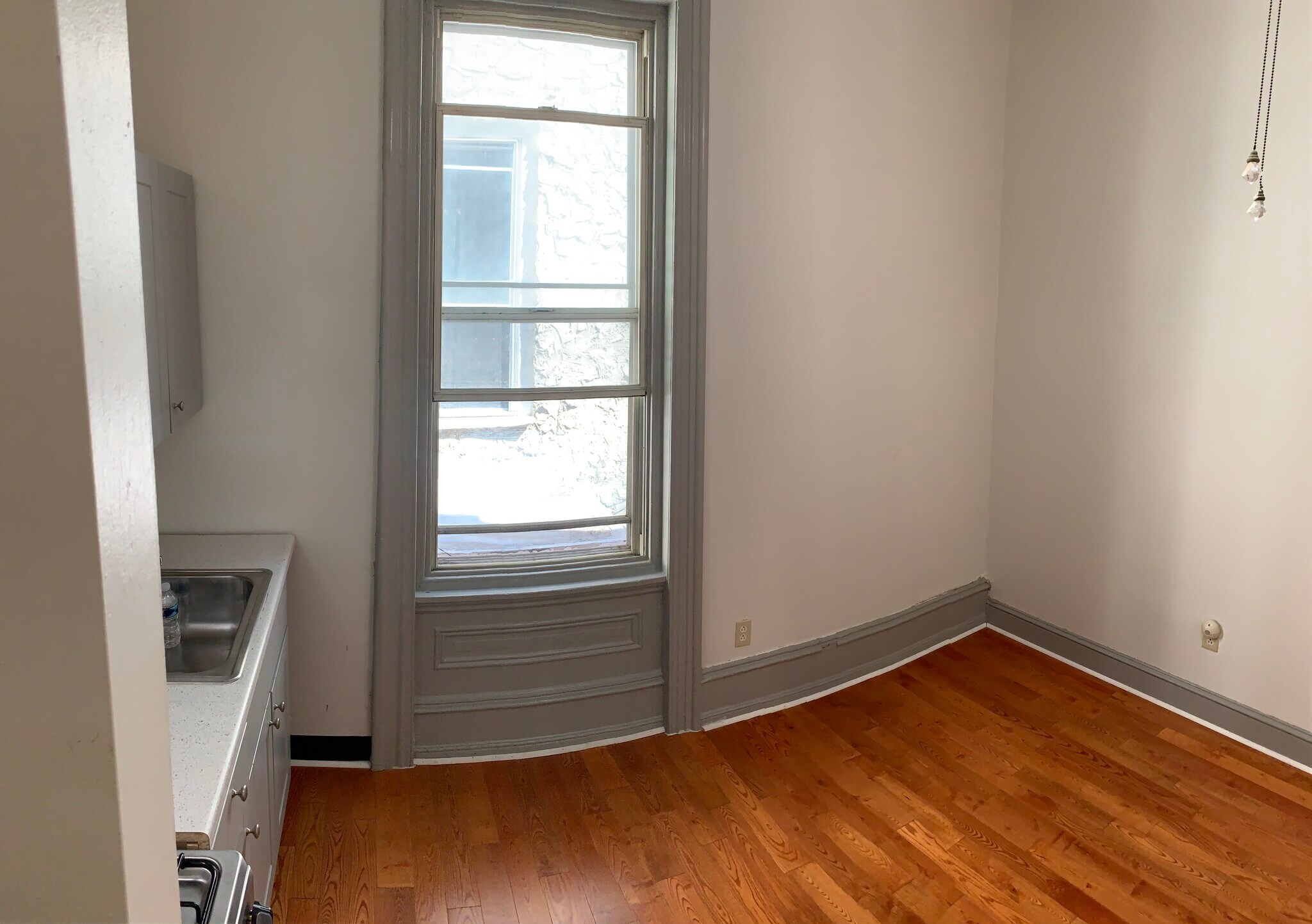 Building Photo - 157 N 21st St