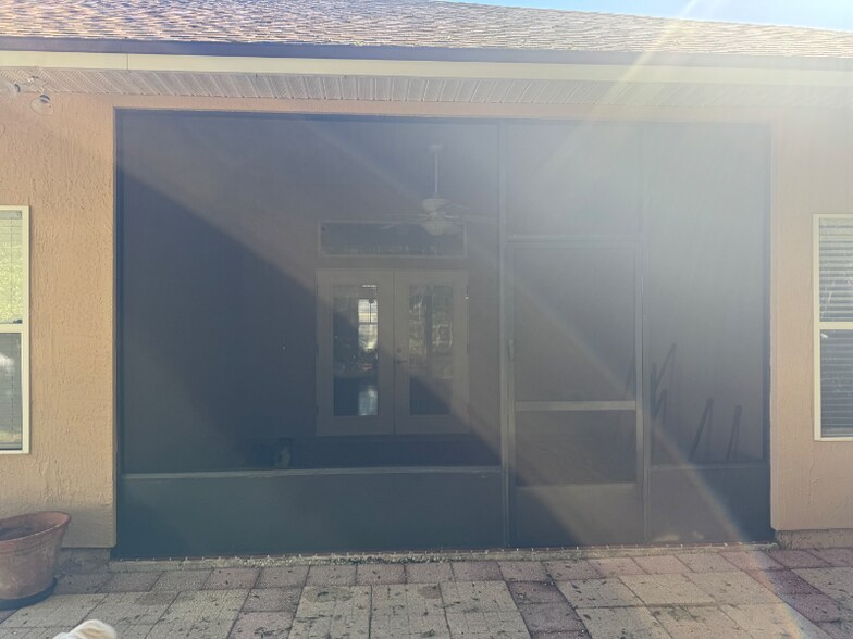 Building Photo - 6479 Silver Glen Dr