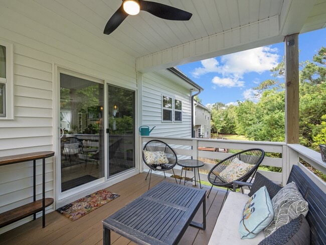 Building Photo - 408 Celtic Ash St