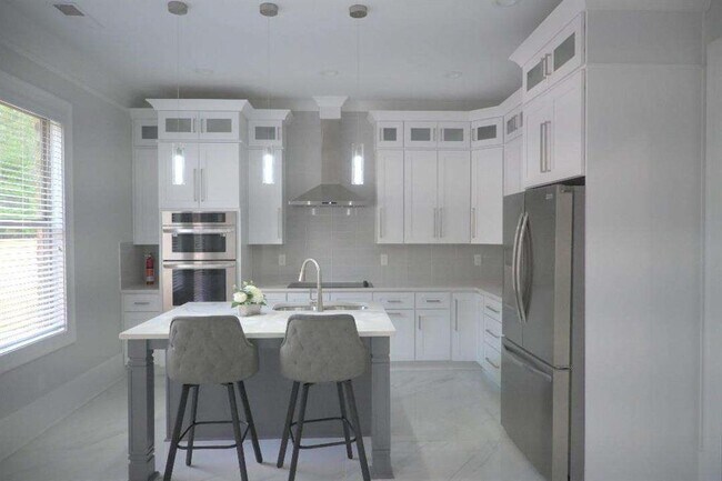 Building Photo - 4229 Giverny Blvd