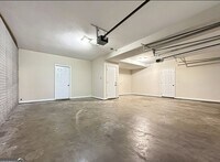 Building Photo - 80 Corn Crib Dr