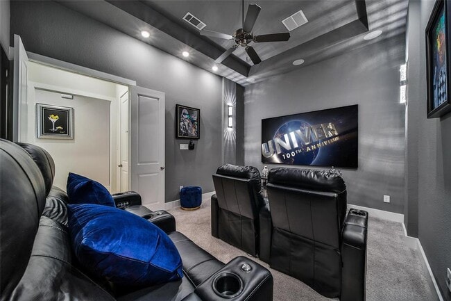 Building Photo - 149 Everest Dr