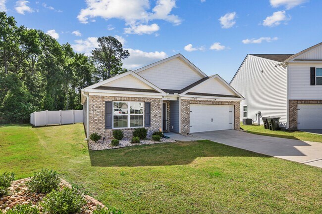 Building Photo - 216 Grove Ln