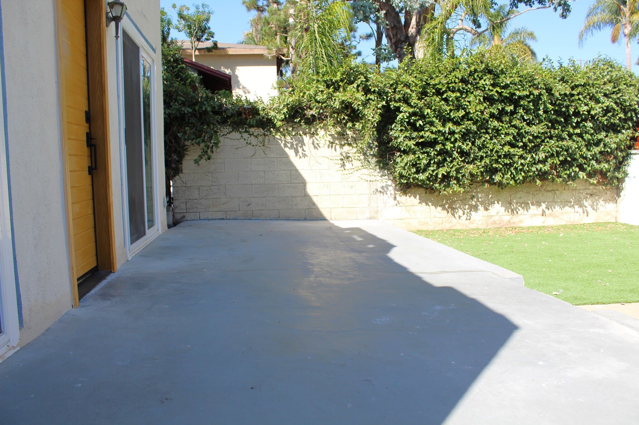 Building Photo - 1037 Pleasantview Ave