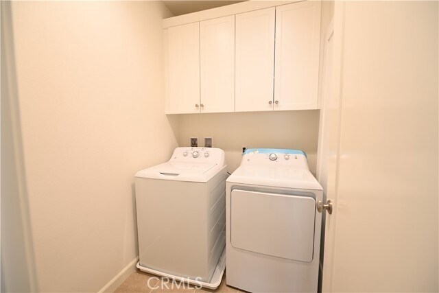 Building Photo - 105 Holly Springs