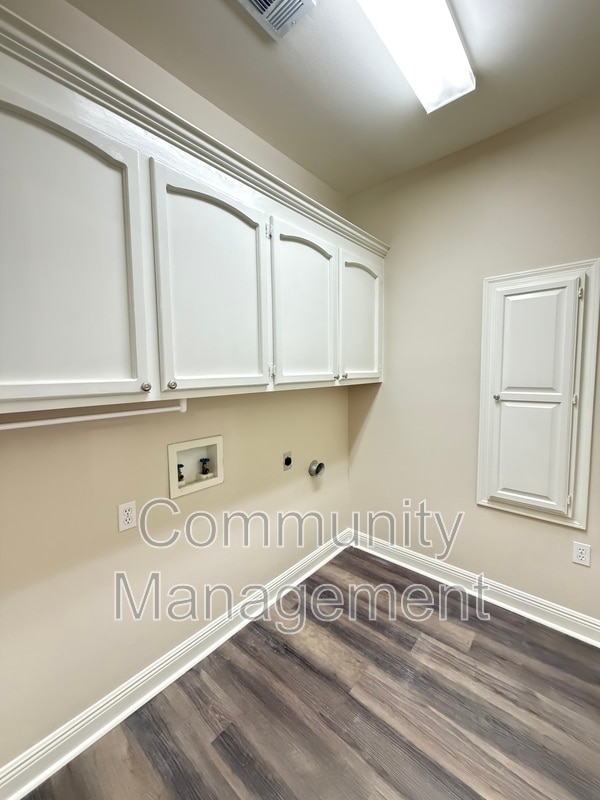 Building Photo - 11275 Otto Odom Cir