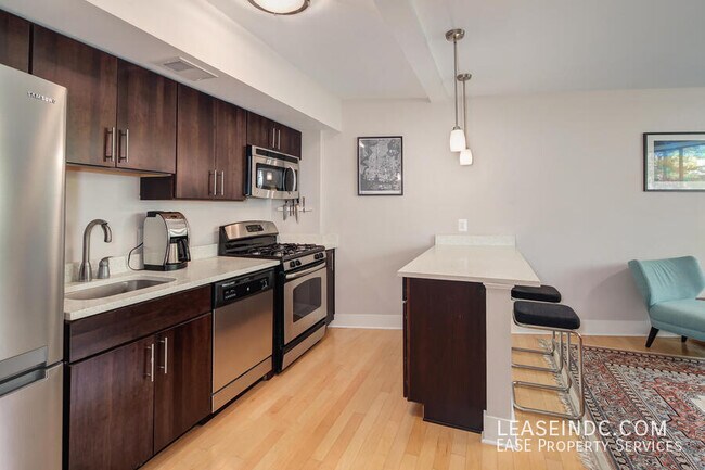 Building Photo - 1907 3rd St NW