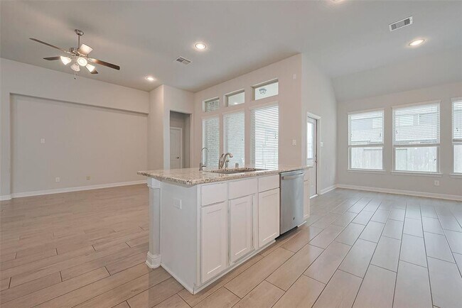 Building Photo - 4802 Windy Poplar Trl