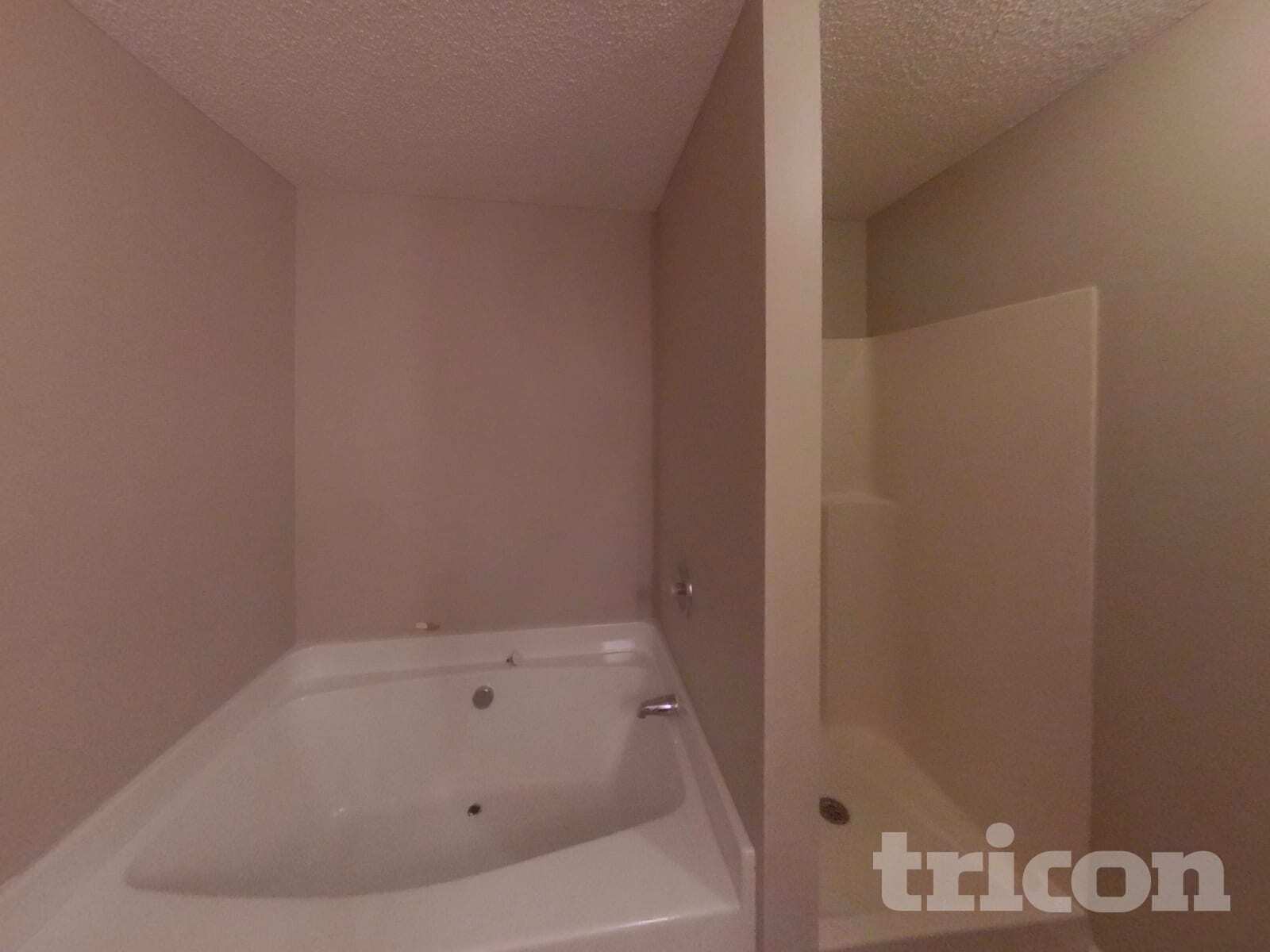 Building Photo - 6358 Olmadison Pl