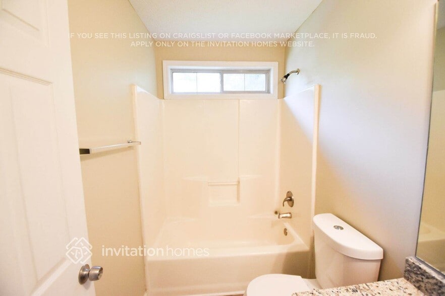 Building Photo - 2874 Overlake Run
