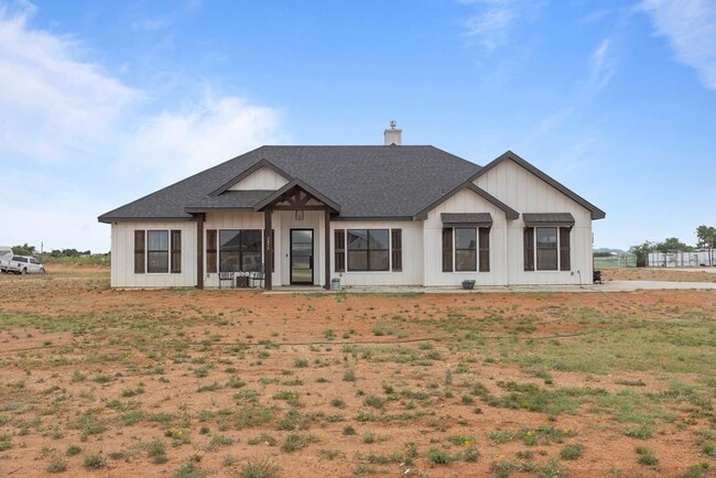 Primary Photo - 2859 SE 1415