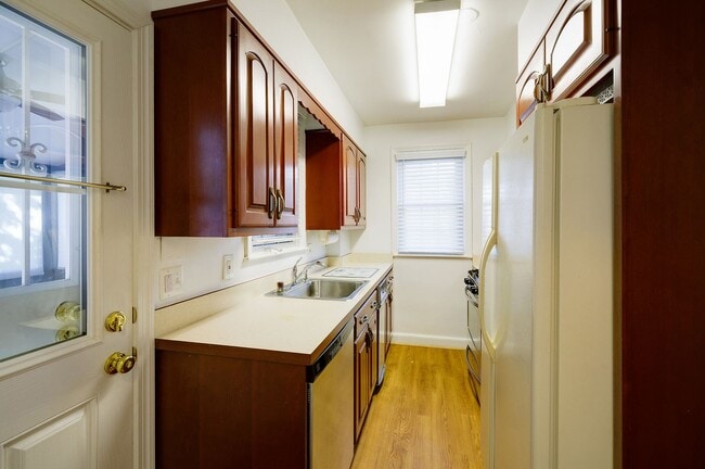 Building Photo - Charming 3BR/2BA Home in Hyattsville with ...