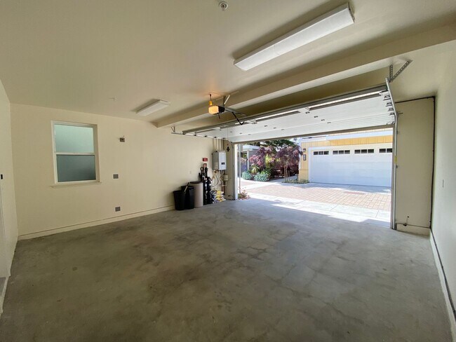 Building Photo - 103 Jacobs Ln