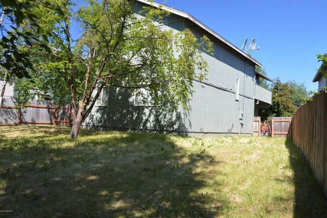 Building Photo - 11906 Copper Mountain Dr