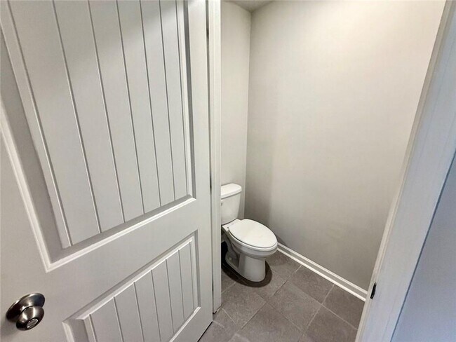 Building Photo - 5888 Screech Owl Dr