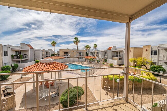 Building Photo - 16635 N Cave Creek Rd