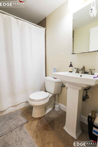 Building Photo - 1868 Commonwealth Ave