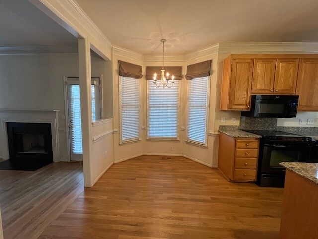 Building Photo - 1304 Groveland Trl