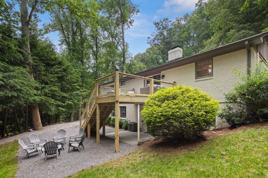 Building Photo - 116 Overlook Rd