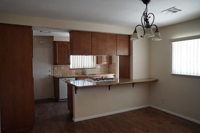 Building Photo - 4851 W Ave M12