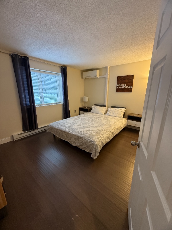 Building Photo - 46 Brewster Cir