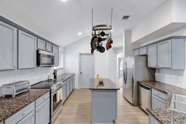 Building Photo - 9815 Lockberry Ln