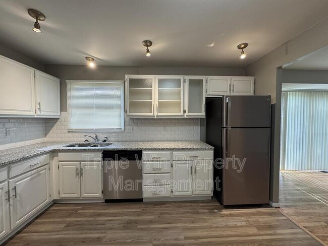 Building Photo - 11282 Ashcroft Ln