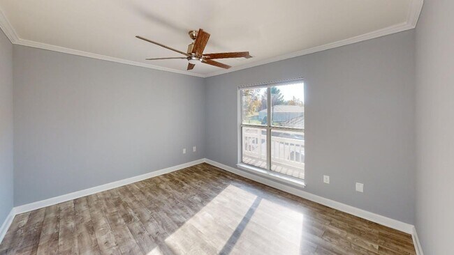 Building Photo - Waterfront Condo Fully Renovated for Lease on Lake Norman at Davidson Landing